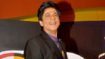 ‘Chennai Express’: Rahul Tries To Impress Meena With Some Bananas