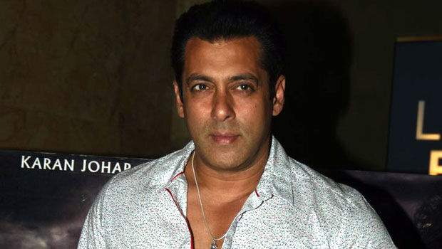 Salman Khan And Nicole Saba Featured On The Biggest Fountain Screen Ever