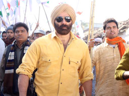 Making Of ‘Singh Saab The Great’ Title Song