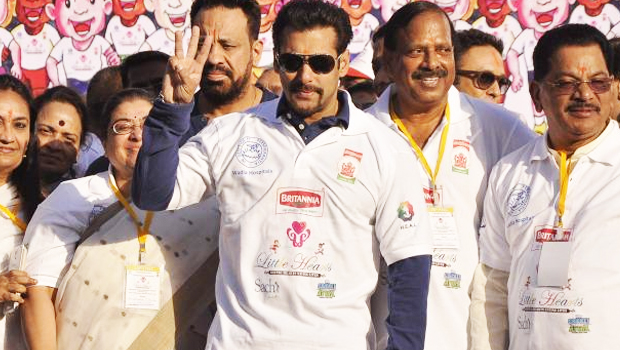 Salman Khan Flags Off ‘Little Hearts Marathon’