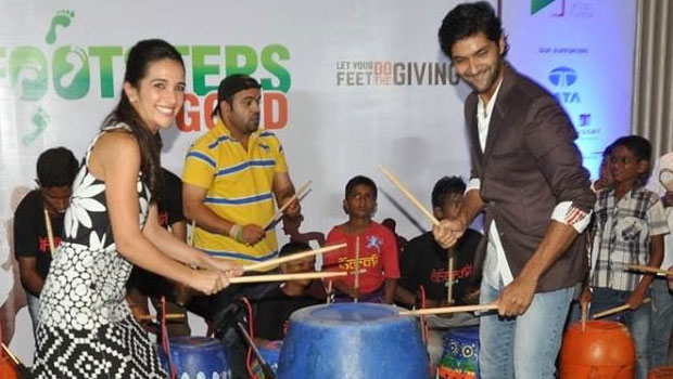 Purab Kohli-Tara Sharma-Kunal Kapoor At Footsteps 4 Gold’s Fund Raiser