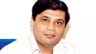 Members Of Bollywood Fraternity Pay Their Last Respects To Ravi Chopra