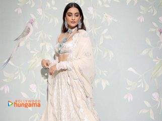 Celebrity wallpaper of Sonam Kapoor Ahuja
