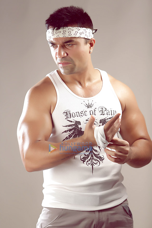 ajaz khan 6