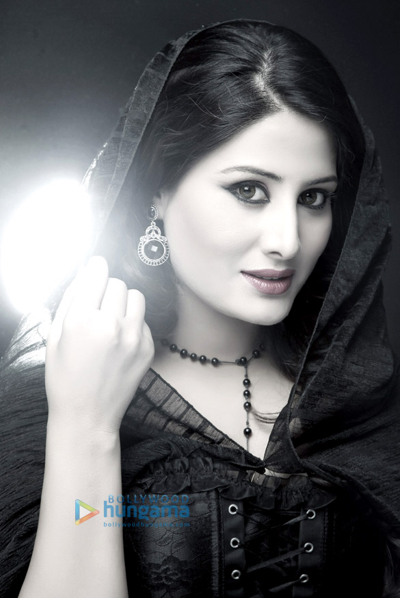arjumman mughal 60