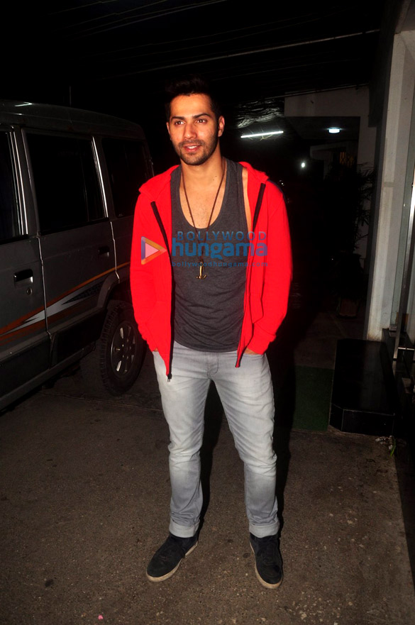 special screening of badlapur at sunny super sound 19