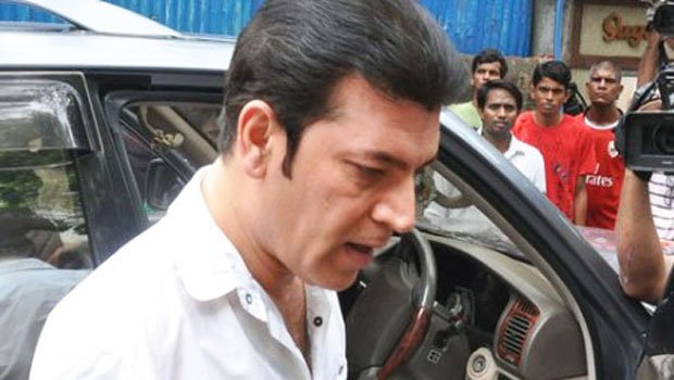 Notorious Aditya Pancholi Shames Himself Again