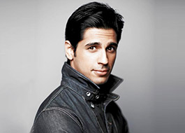 American Swan signs Sidharth Malhotra as its brand ambassador