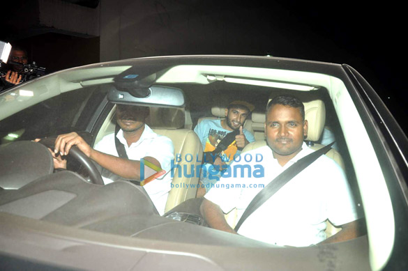 anushka sharma hosts a special screening of nh10 7