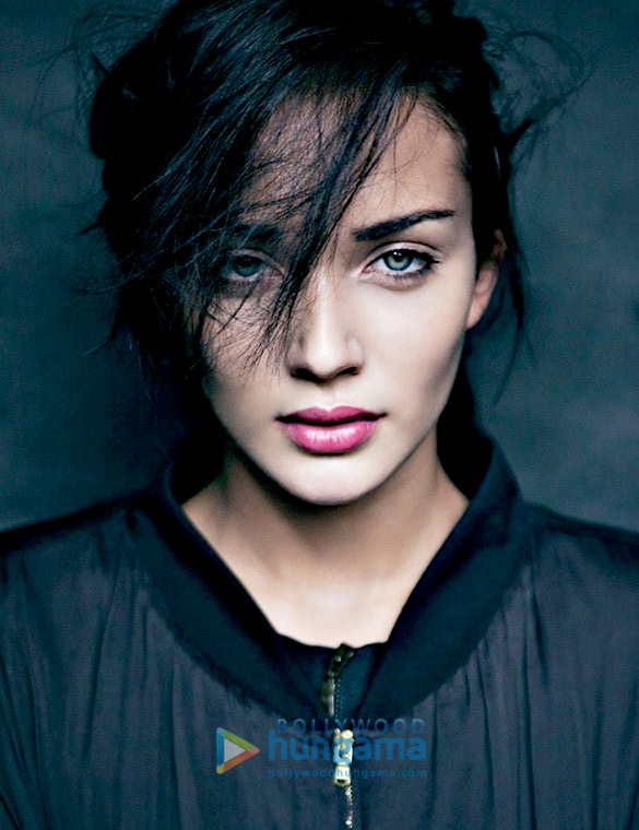 amy jackson 400