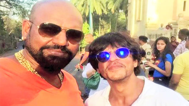 Shah Rukh Khan Joins The ‘Dilwale’ Gang