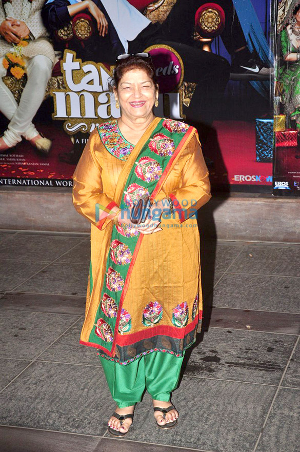 kangna ranaut graces the success bash of tanu weds manu returns 19