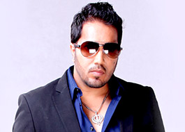 Mika Singh arrested for assaulting a doctor Mika Singh arrested for assaulting a doctor