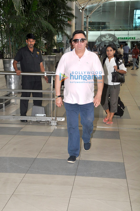 rishi kapoor returns back from the shoot of kapoor sons 3