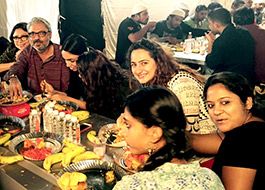 Sanjay Leela Bhansali organizes Iftaar party on the sets of Bajirao Mastani