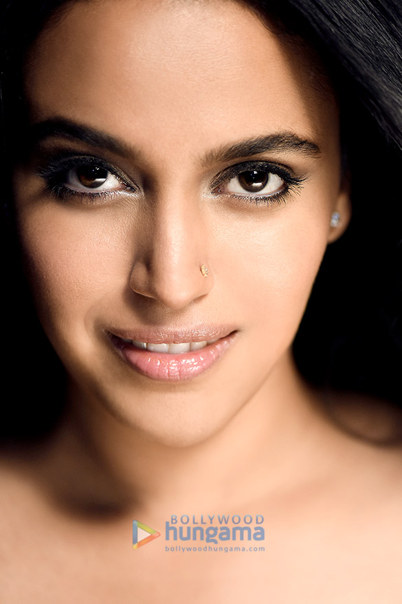 swara bhaskar 33