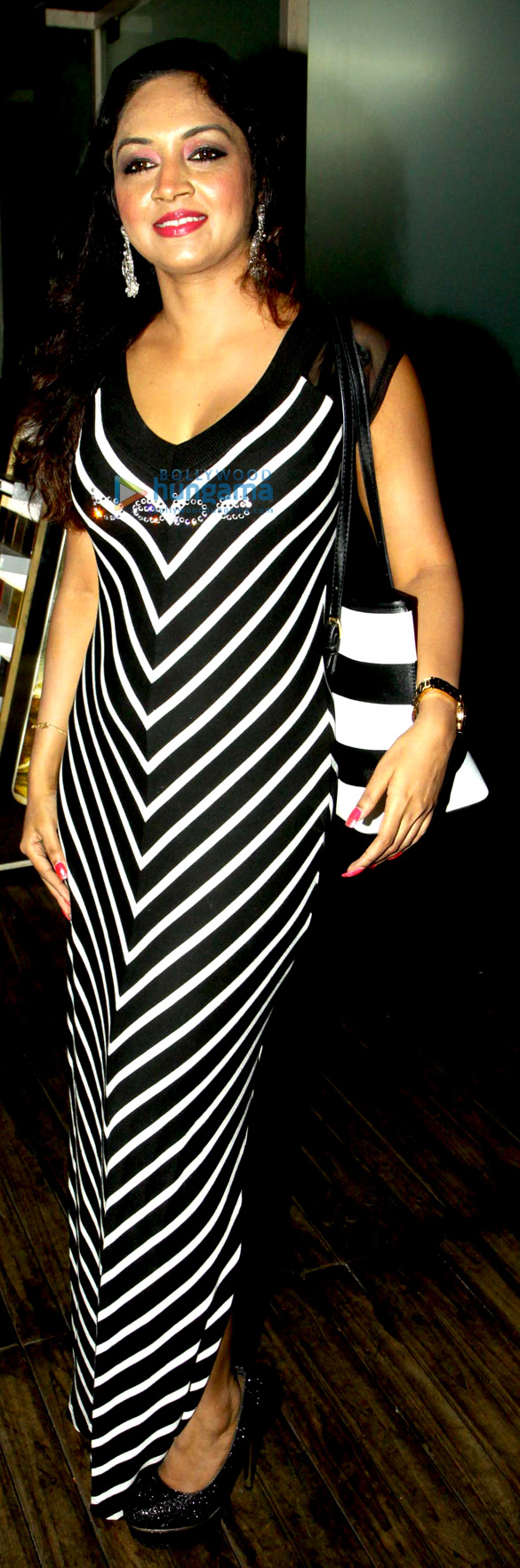 director chandrakant singh launches firstlook of film six x at sheesha lounge juhu 25