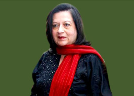 Babita watches Bajrangi Bhaijaan in single screen theatre