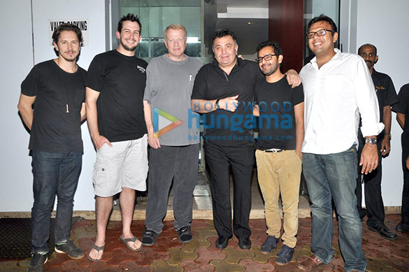 rishi kapoor graces the kapoor sons dinner bash 2