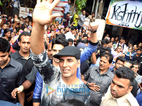 akshay kumar sidharth malhotra jacqueline fernandez promote brothers 10