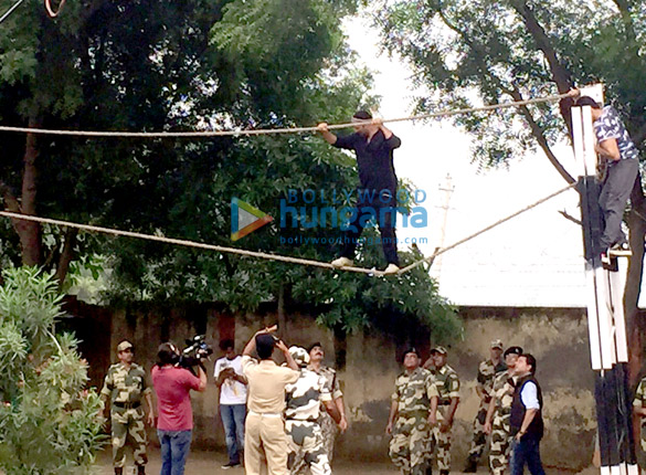 cast of brothers meets indian army jawans 5