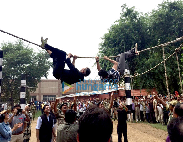 cast of brothers meets indian army jawans 6