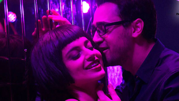 Sarfira (Katti Batti)