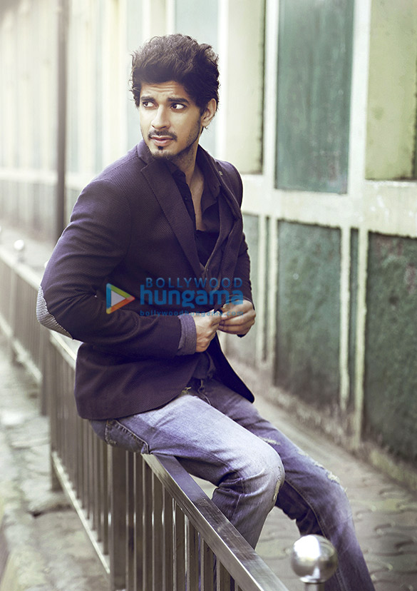 tahir raj bhasin 42