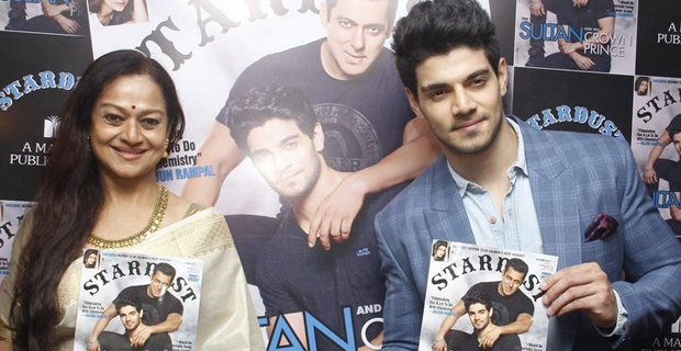 Sooraj Pancholi Unveils Latest Issue Of ‘Stardust’