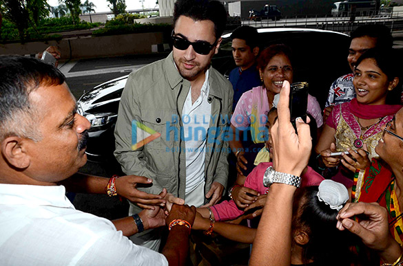 imran khan and kangna ranaut snapped leaving to promote katti batti in dubai 4