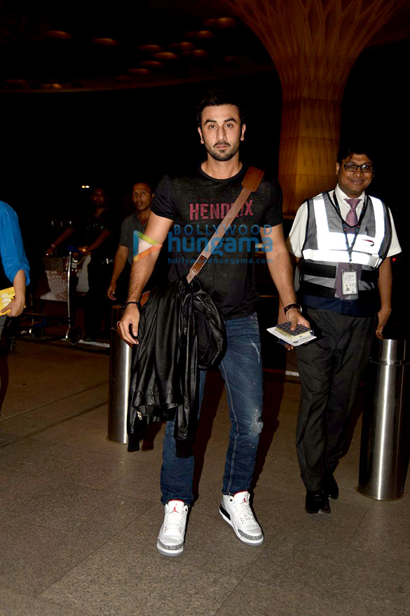 ranbir kapoor leaves for ae dil hai mushkil shoot in london 6