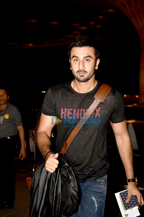 ranbir kapoor leaves for ae dil hai mushkil shoot in london 10