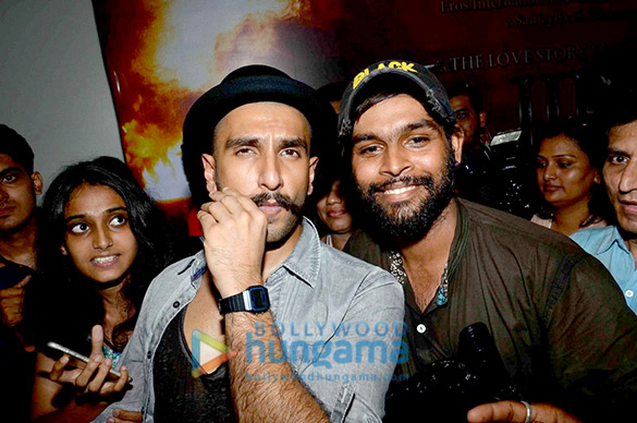ranveer singh deepika padukone unveil the gajanana song from bajirao mastani 15