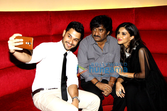 premiere of bhaag johnny hosted carnival cinemas 19