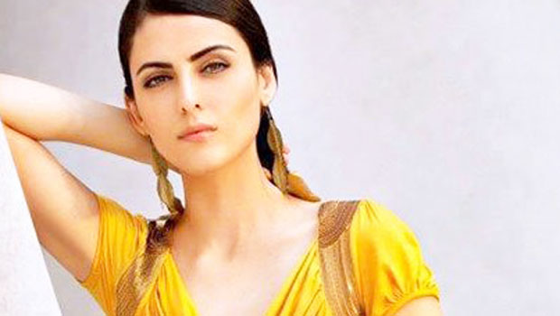 “I’ll Marry Salman Khan & Hook Up With Ranveer Singh”: Mandana Karimi