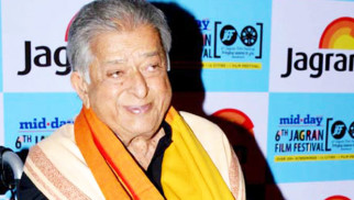 Shashi Kapoor Honoured With Lifetime Achievement Award At ‘Jagran Film Festival’