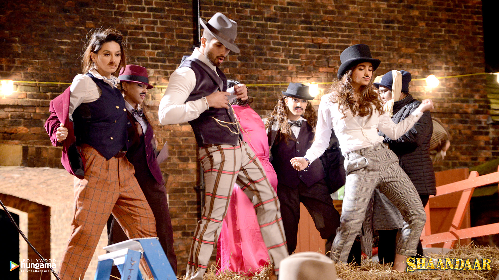 Shaandaar