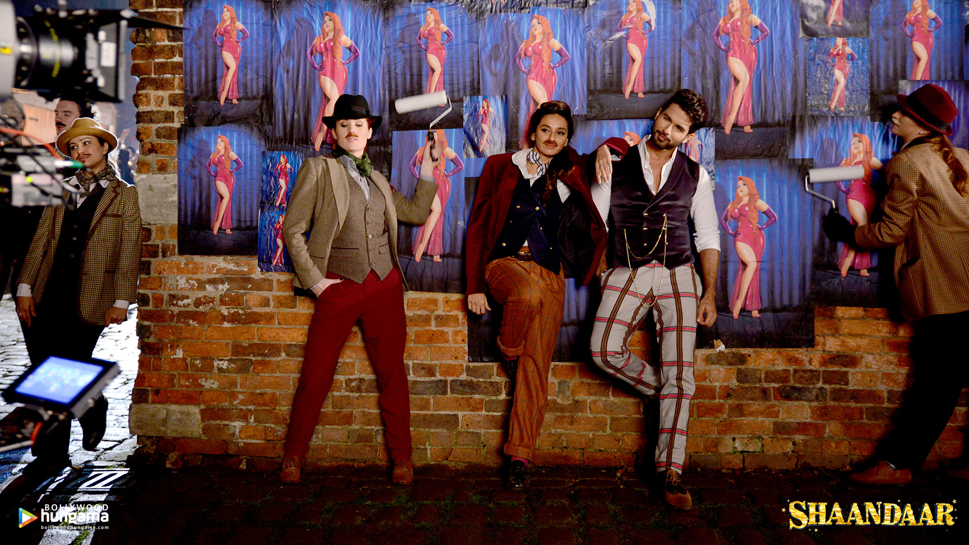 Shaandaar