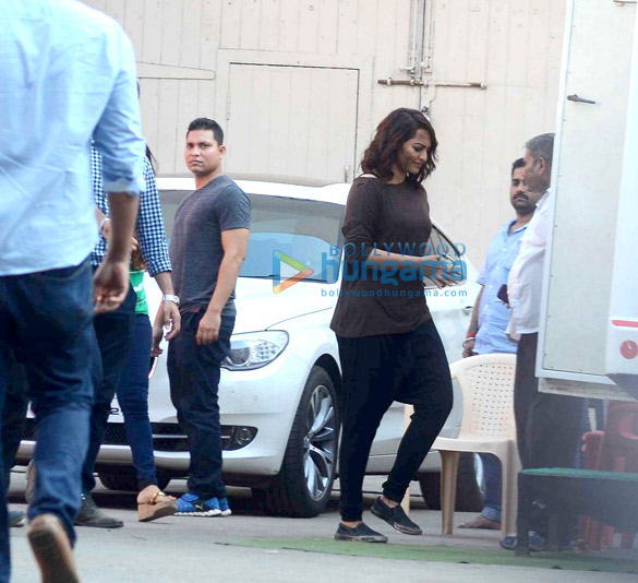 sonakshi sinha snapped at akira photoshoot 5