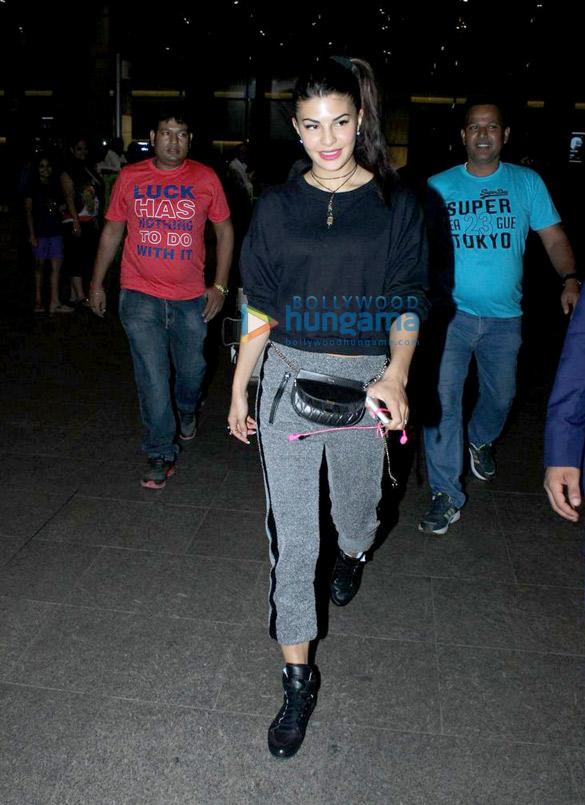 jacqueline fernandez arrives after the london shoot of housefull 3 7