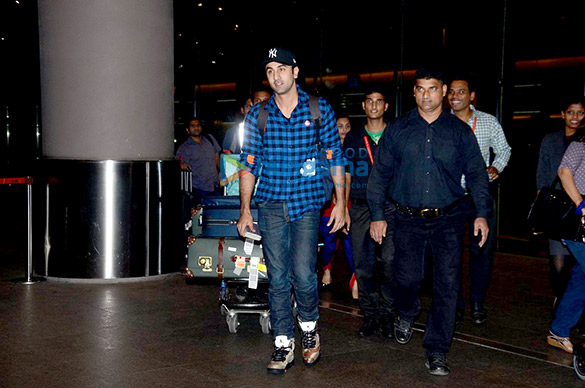 ranbir kapoor arrives after the london shoot schedule of ae dil hai mushkil 3