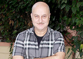 Anupam Kher signs Hollywood film with Gerard Butler