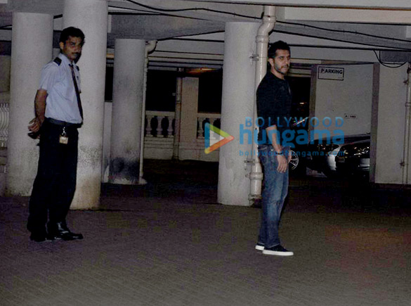 farhan akhtar shraddha kapoor arjun rampal prachi desai snapped at ritesh sidhwanis house 8