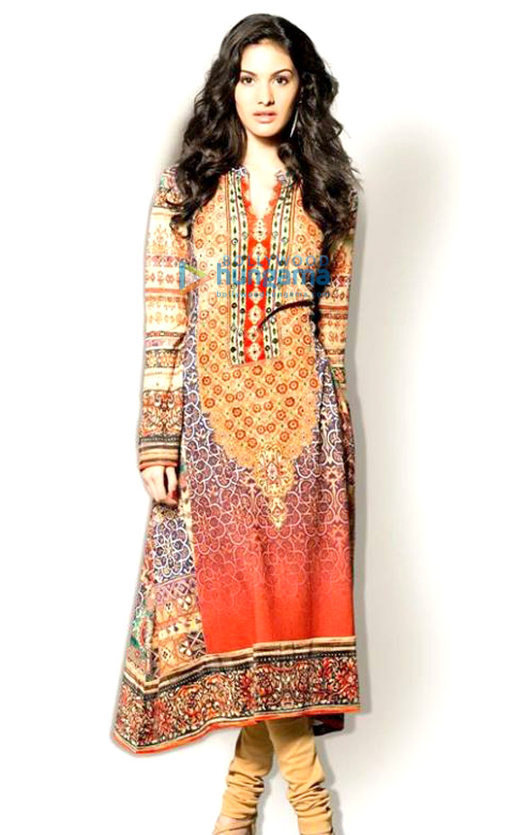 amyra dastur 28