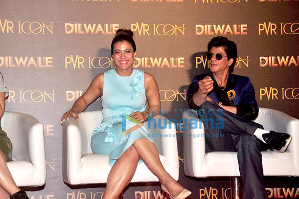 shah rukh khan kajol varun dhawan and kriti sanon launch the track manma emotion from dilwale 9