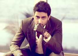 Abhishek stranded in Chennai, returns to Mumbai by bus Abhishek stranded in Chennai, returns to Mumbai by bus