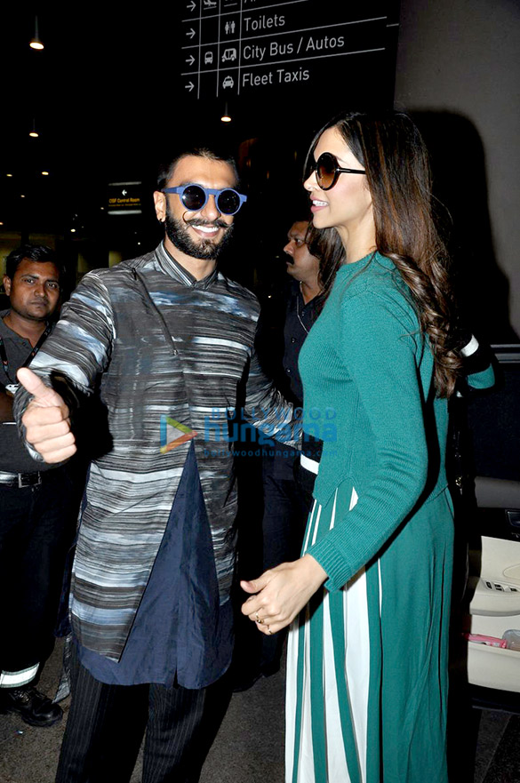 ranveer singh deepika padukone arrive from delhi after bajirao mastani promotion 6