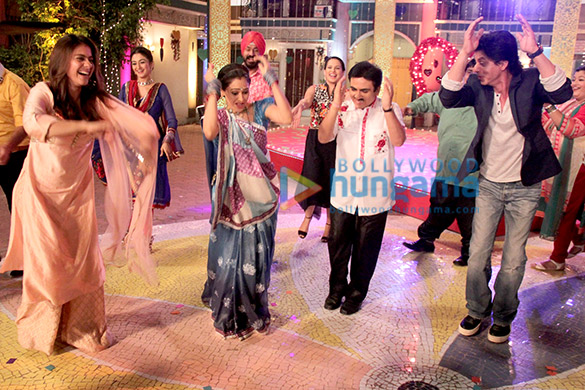shah rukh khan kajol promote dilwale on taarak mehta ka ooltah chashmah 4