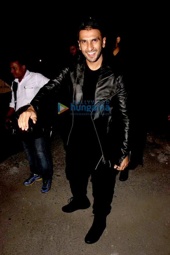 ranveer singh visits pvr chandan cinema for bajirao mastani promotions 6
