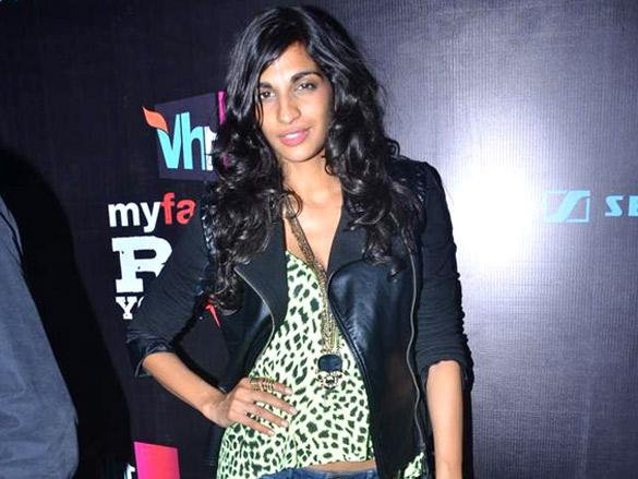 prateik amy lisa and tusshar at vh1 rock your vote 11